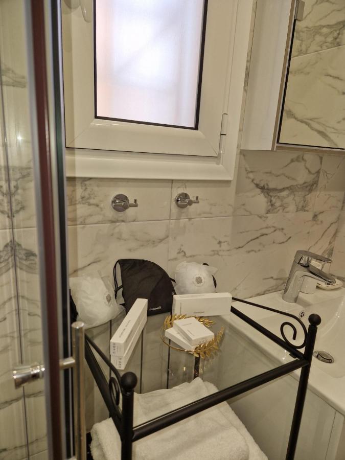 Ermou Studio Apartment Athen Eksteriør billede